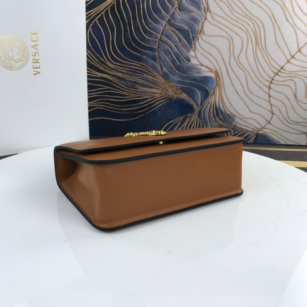 Virtus Deity Shoulder Bag – Strength Meets Style