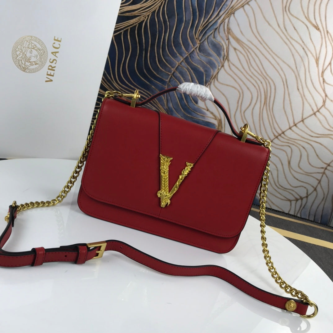 Virtus Power Shoulder Bag – A Tribute to Roman Divinity