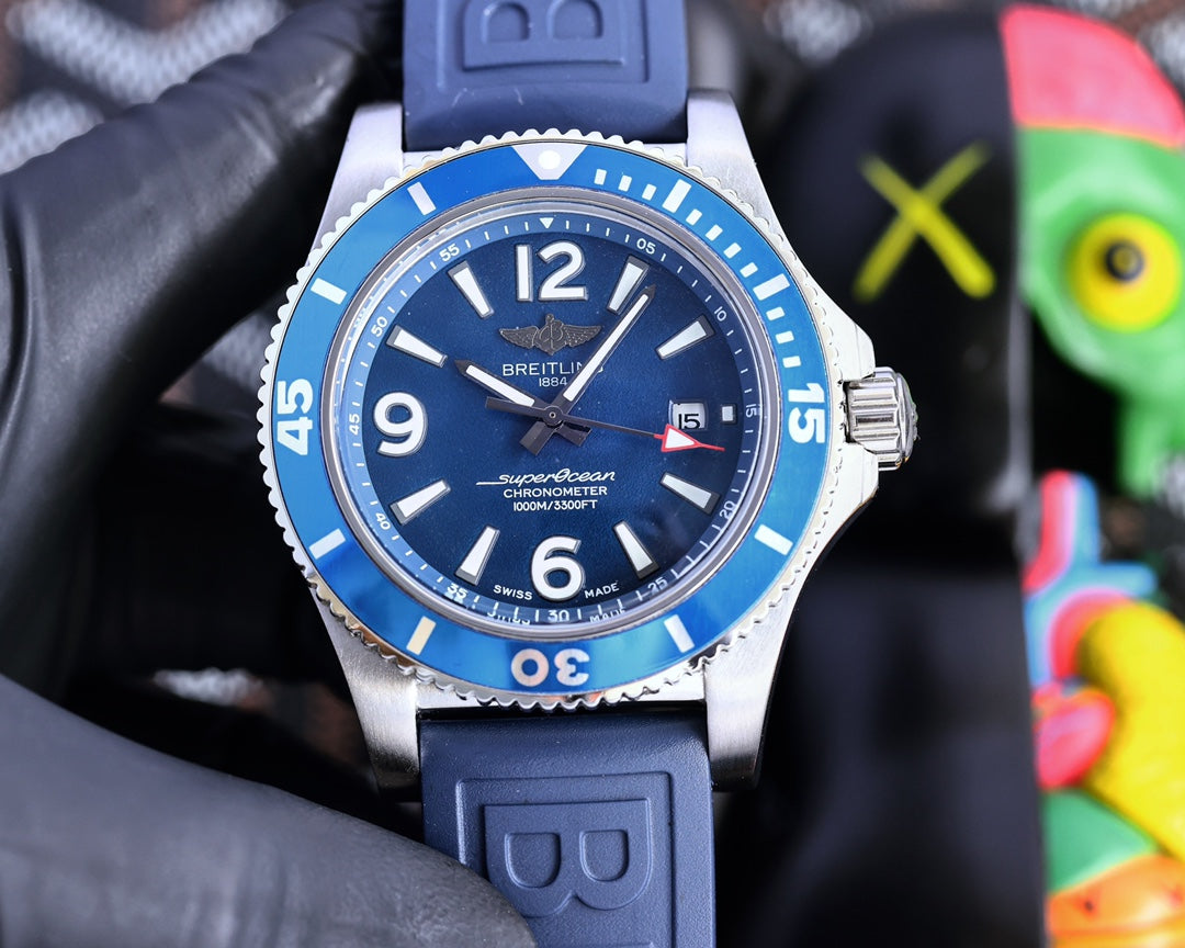 Breitling Avenger Series – Automatic Mechanical Watch (43mm)