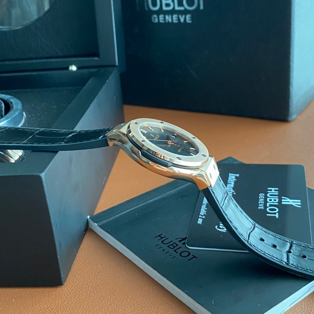 Hublot Classic Fusion 38mm – Elite Women's Luxury Replica Watch