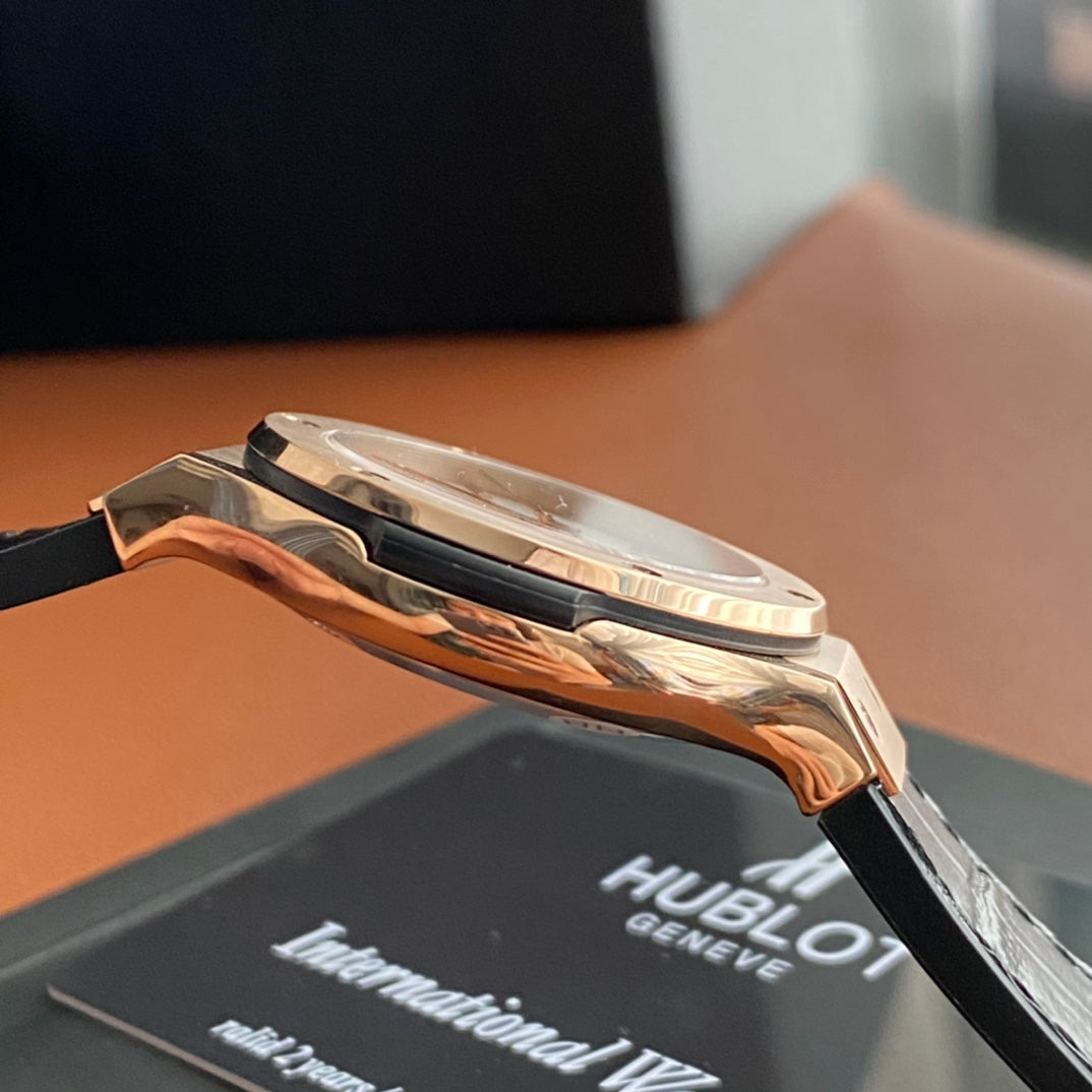 Hublot Classic Fusion 38mm Women’s Luxury Watch