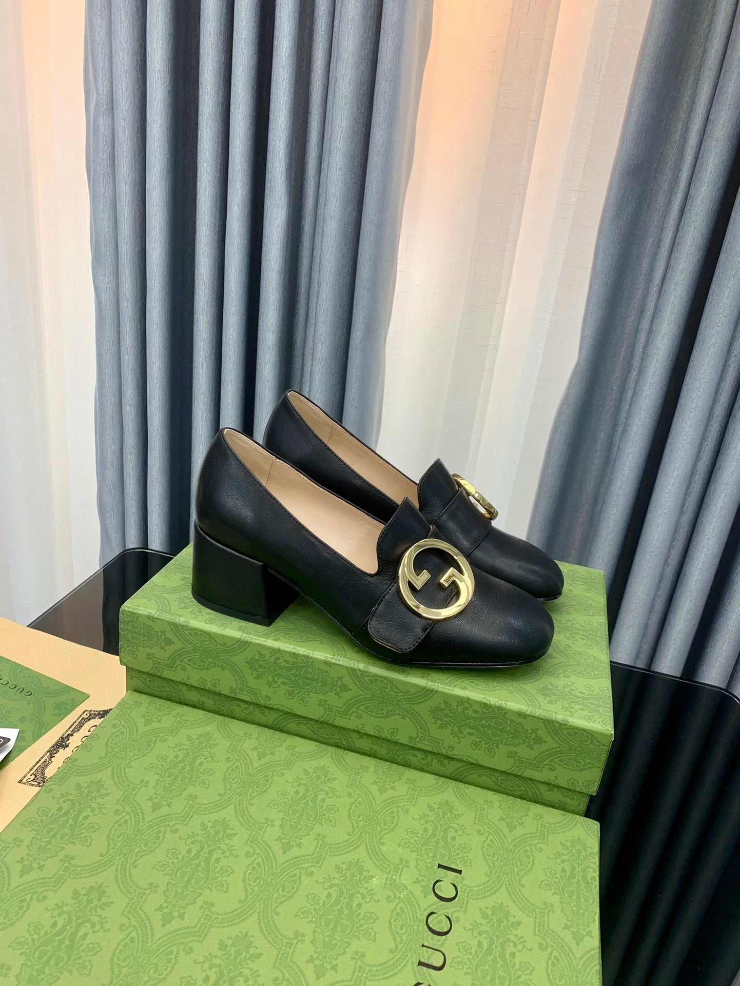 Gucci-Inspired Luxury 2022 Early Fall Double GG Leather Loafers