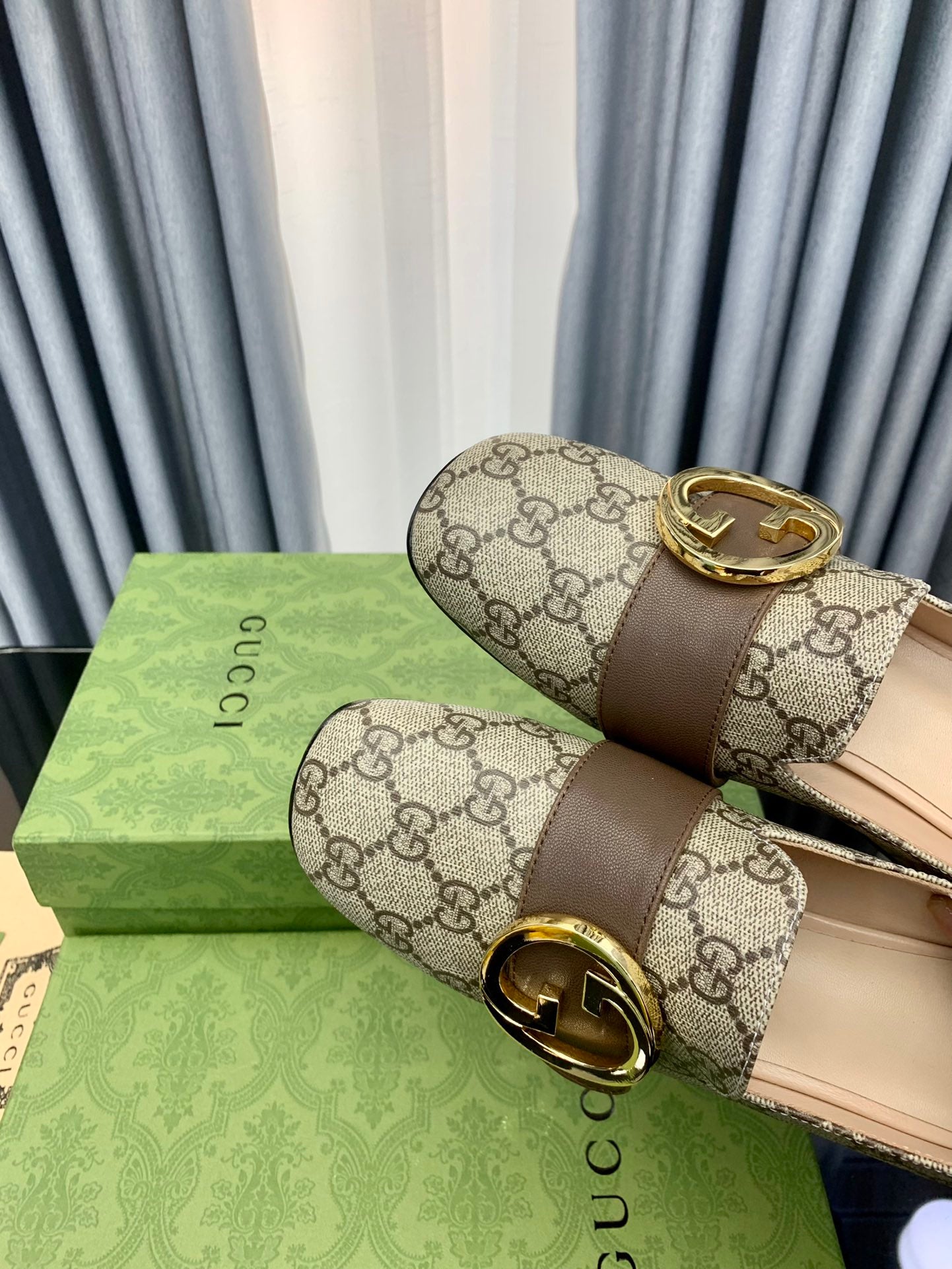 Gucci-Inspired 2022 Early Fall Double GG Round Buckle Shoes
