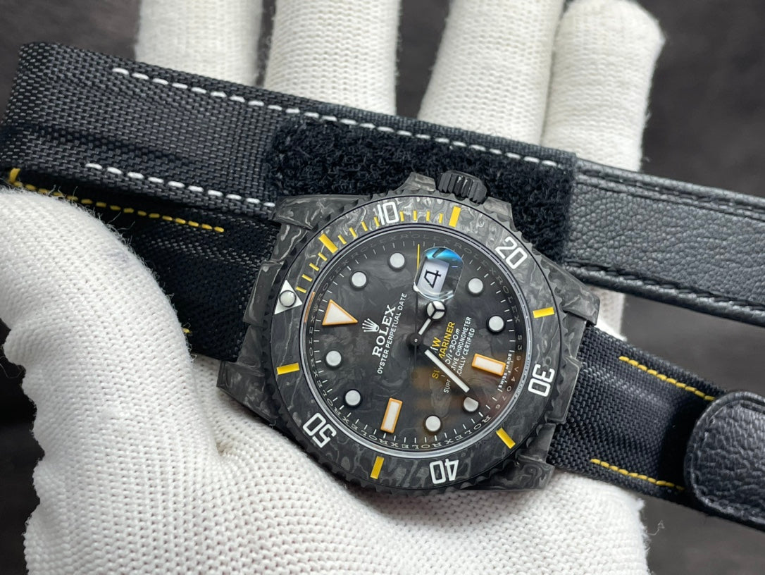 Top-Grade Carbon Sea-Dweller | Lightest, Brightest Rolex-Inspired Dive Watch
