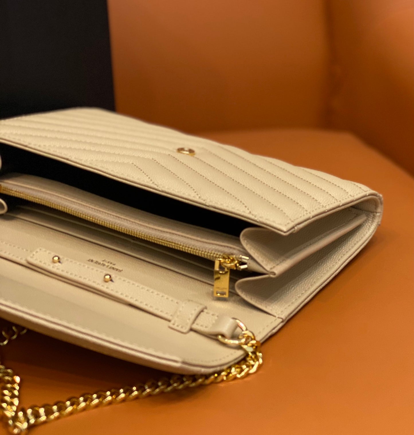 YSL 360452  Gold Hardware Chain Crossbody Bag – Jing Tian Edition | Caviar Leather | Multi-Card Clutch