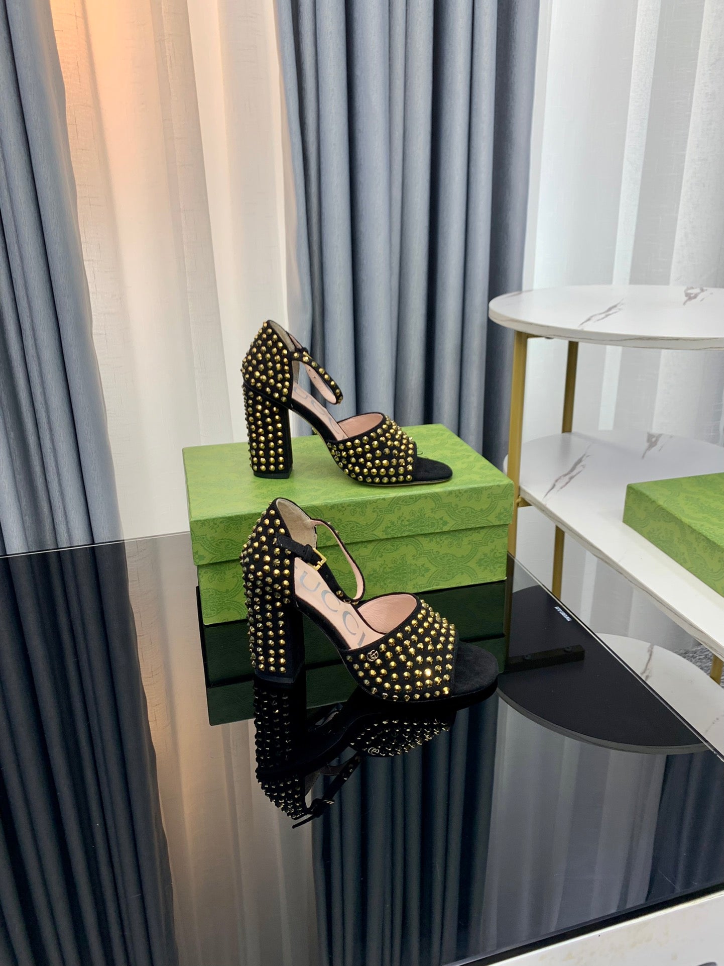 GUCCI 2023 Summer Gold Star Rhinestone Open-Toe Heeled Slides