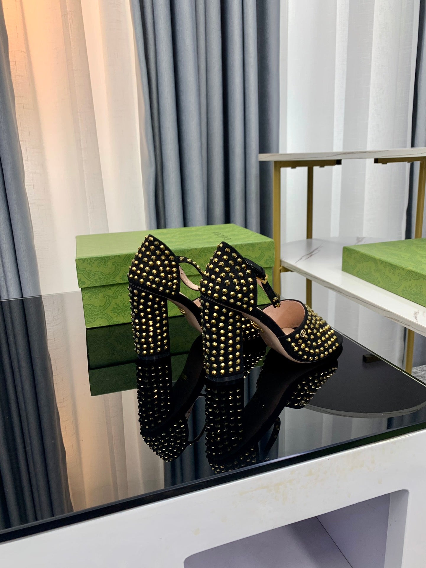 GUCCI 2023 Summer Gold Star Rhinestone Open-Toe Heeled Slides