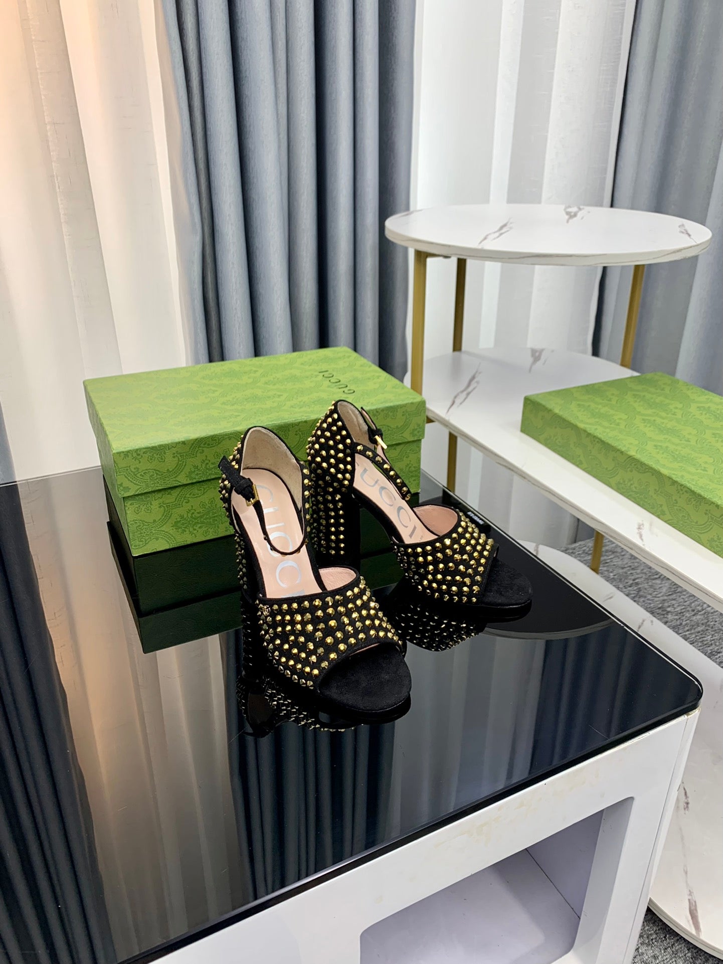 GUCCI 2023 Summer Gold Star Rhinestone Open-Toe Heeled Slides