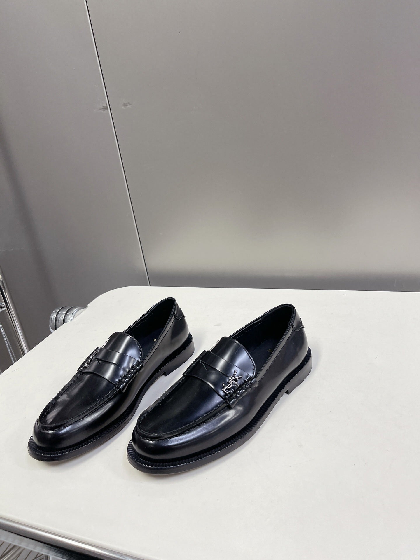 YSL-Inspired Classic Leather Loafers with Signature Hardware