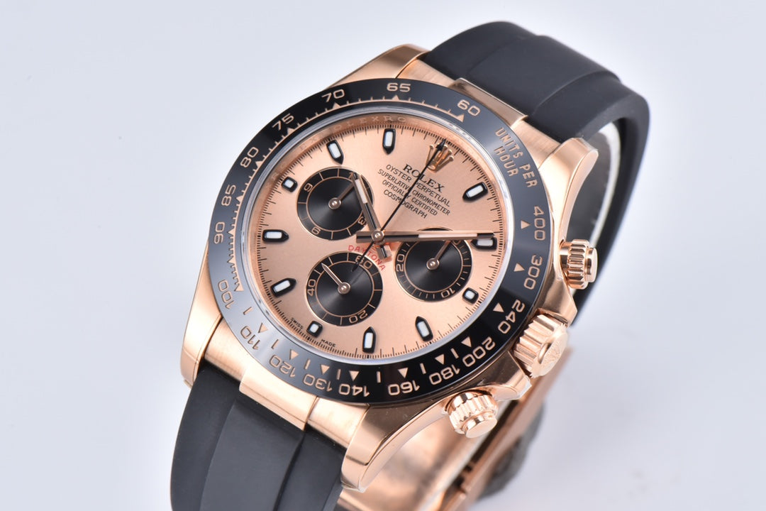 GMT  – “Victoria Champagne Dial”