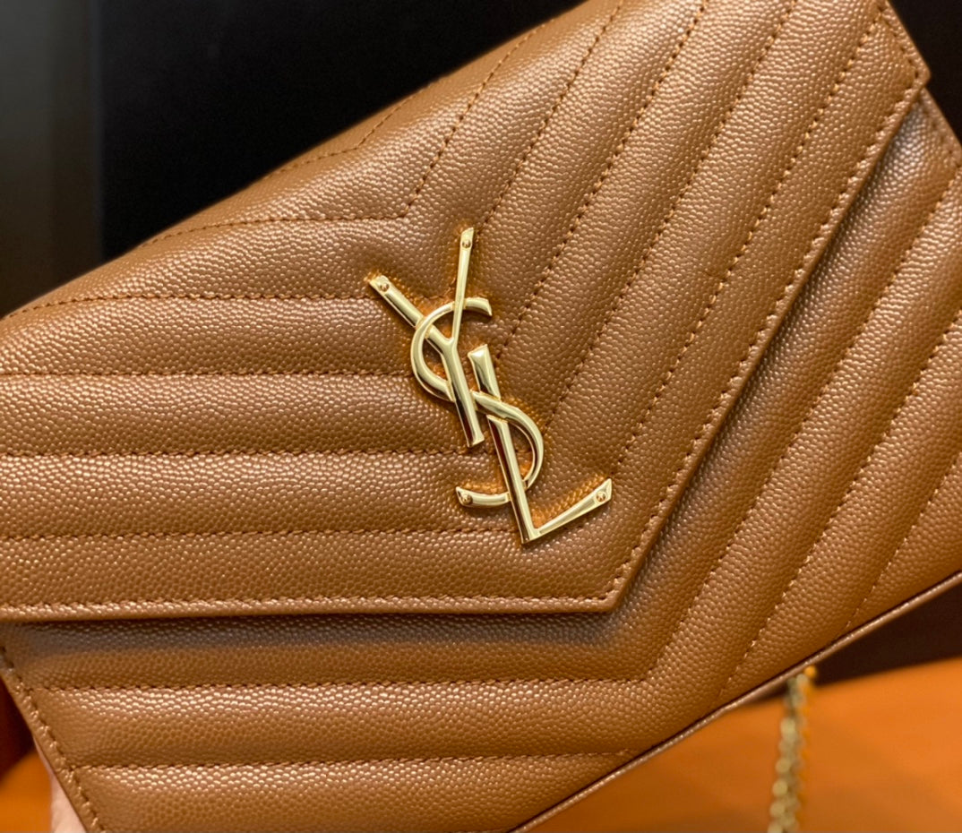 YSL 360452  Gold Hardware Chain Crossbody Bag – Jing Tian Edition | Caviar Leather | Multi-Card Clutch