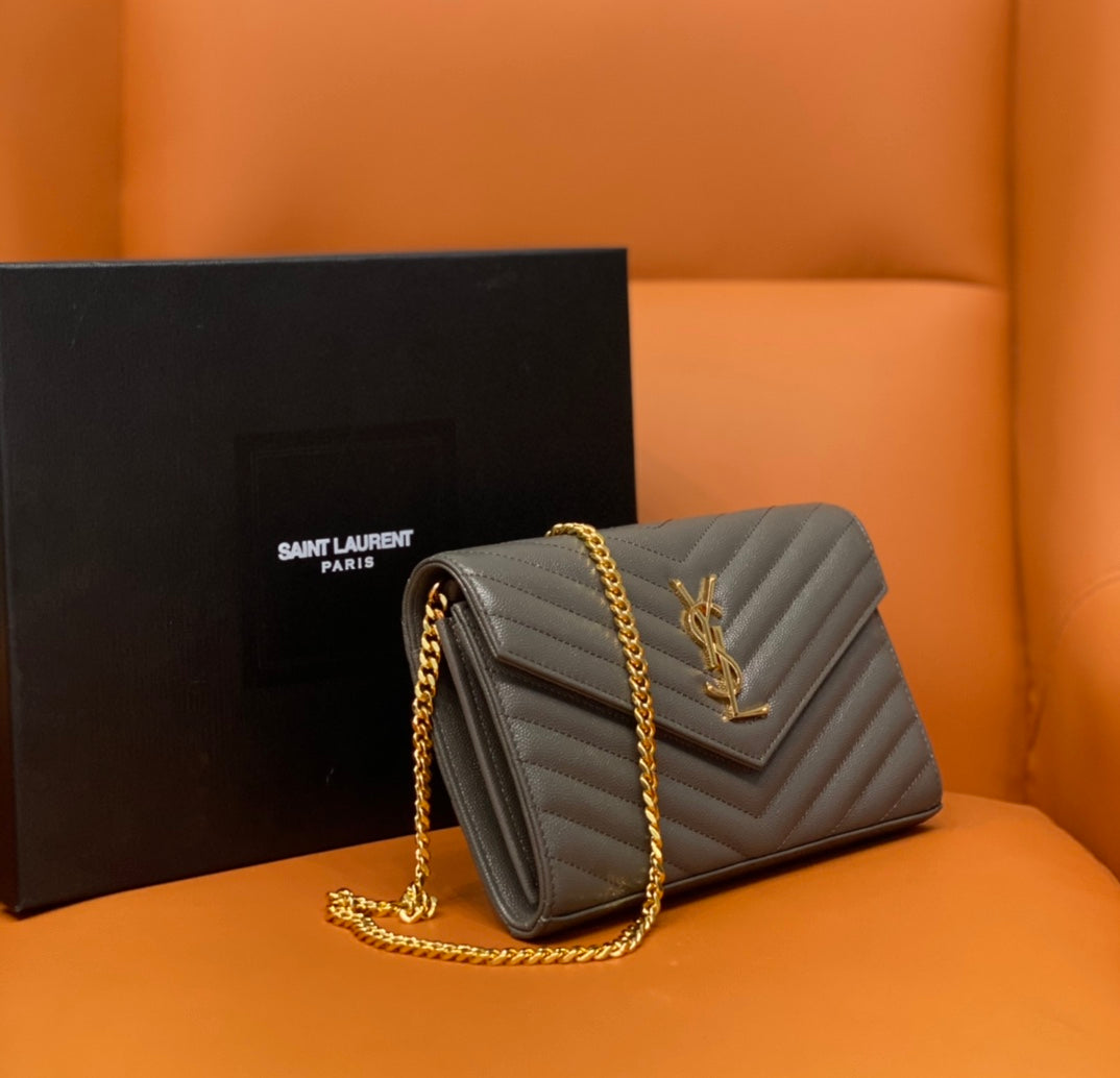 YSL 360452  Gold Hardware Chain Crossbody Bag – Jing Tian Edition | Caviar Leather | Multi-Card Clutch