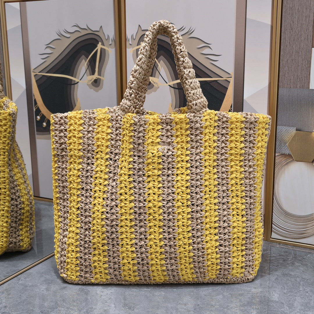 Handwoven Raffia Fiber Large Colorblock Tote – Style 1846