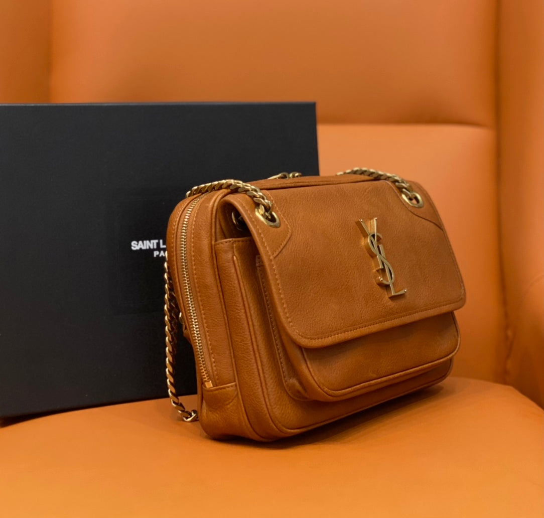 YSL NIKI 712520 Vintage Brown Camera Bag – Italian Leather, Timeless Design