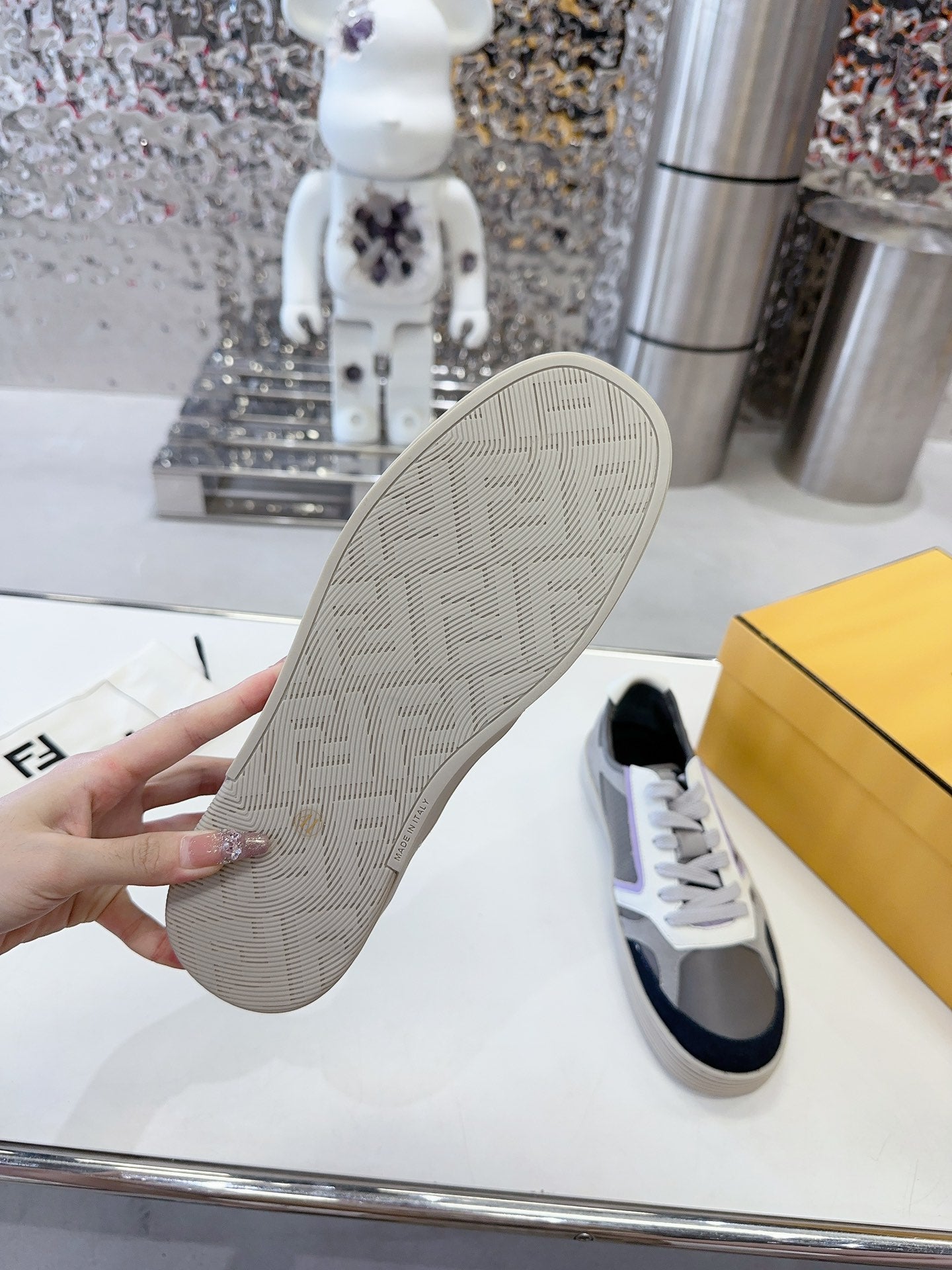 FENDI Unisex Premium Leather Sneakers