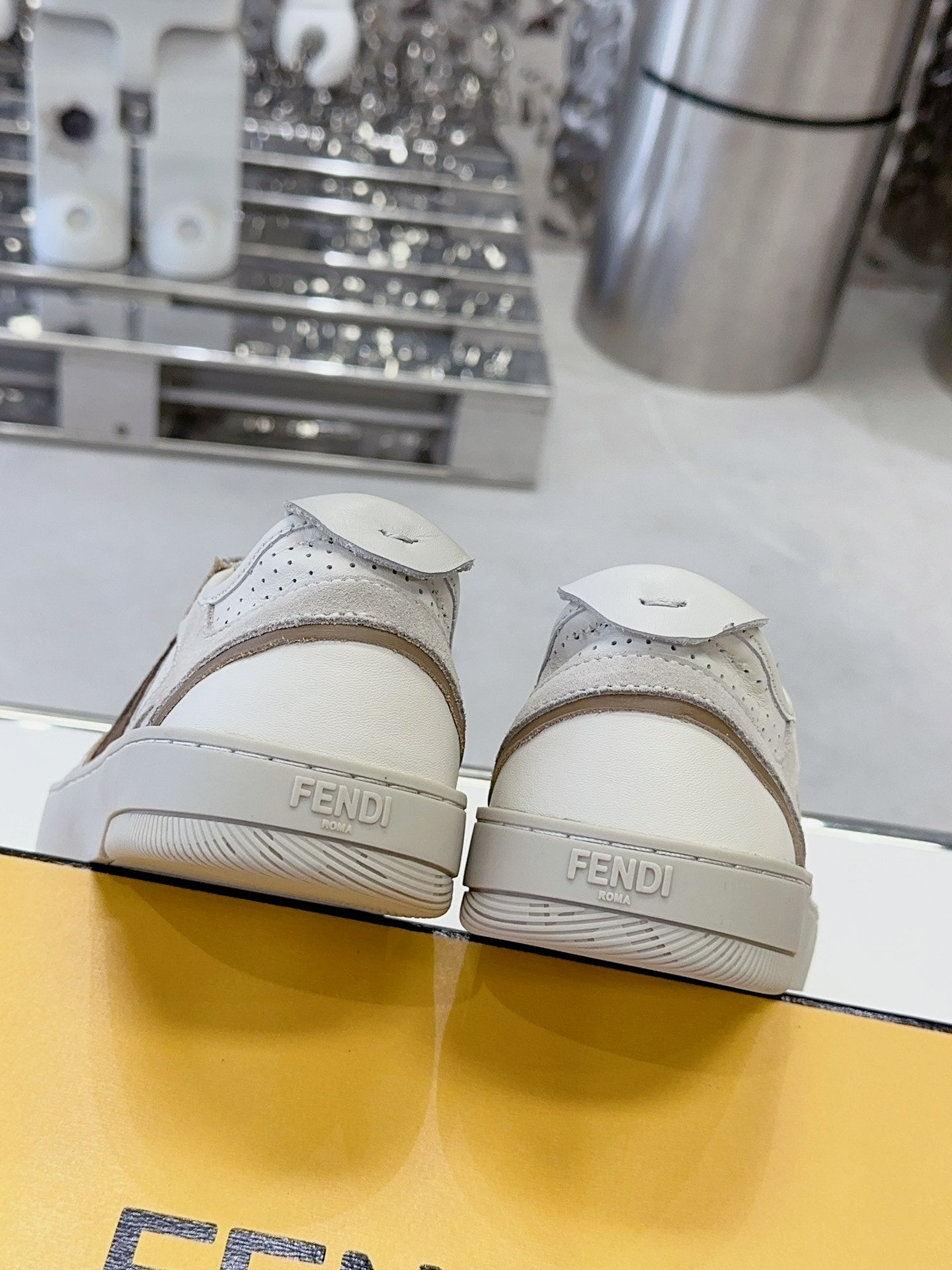 FENDI Casual Leather Sneakers