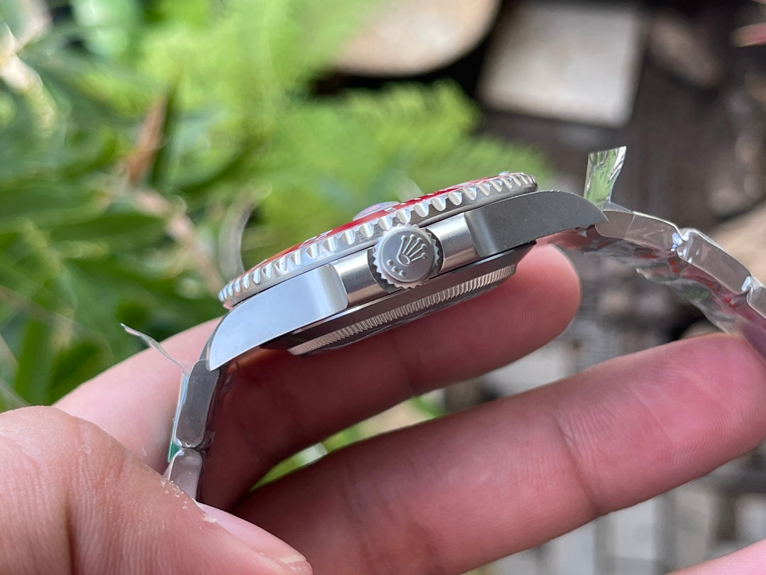 Submariner Parakeet – Custom Carbon Bezel & Enamel Dial