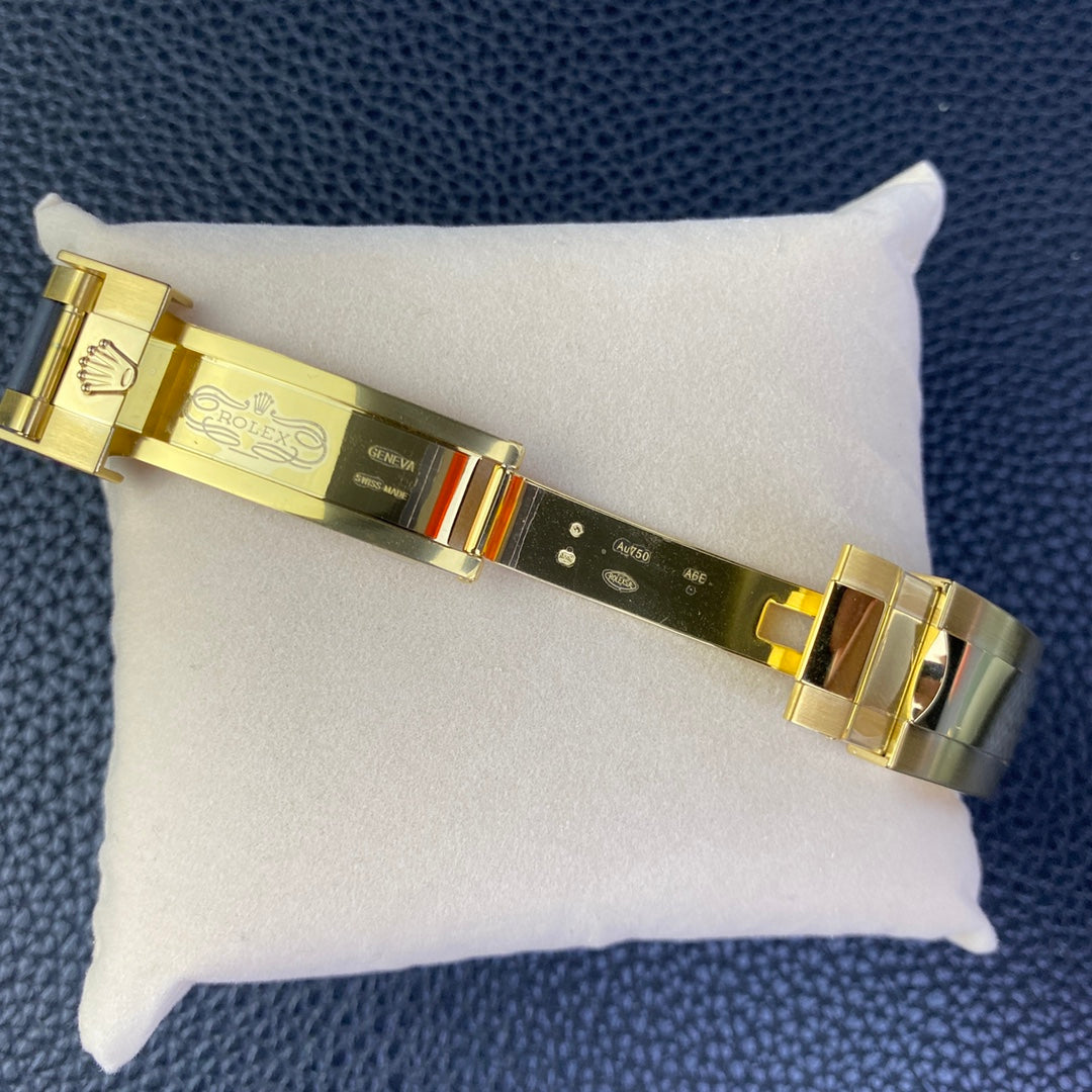 Rolex Yacht-Master 42mm Yellow Gold