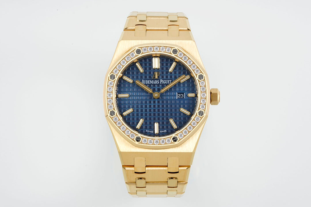 Audemars Piguet Royal Oak Ladies Watch – Sparkle Like a Goddess!