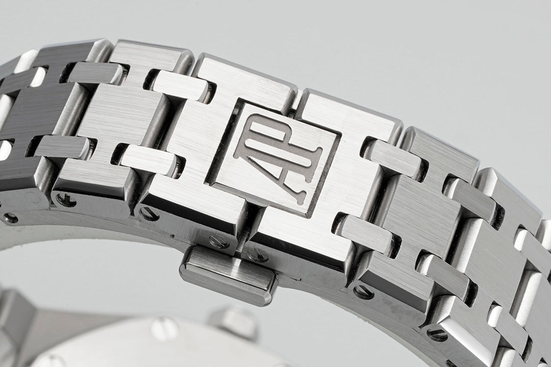 Audemars Piguet Royal Oak  Watch – Radiant Goddess Edition