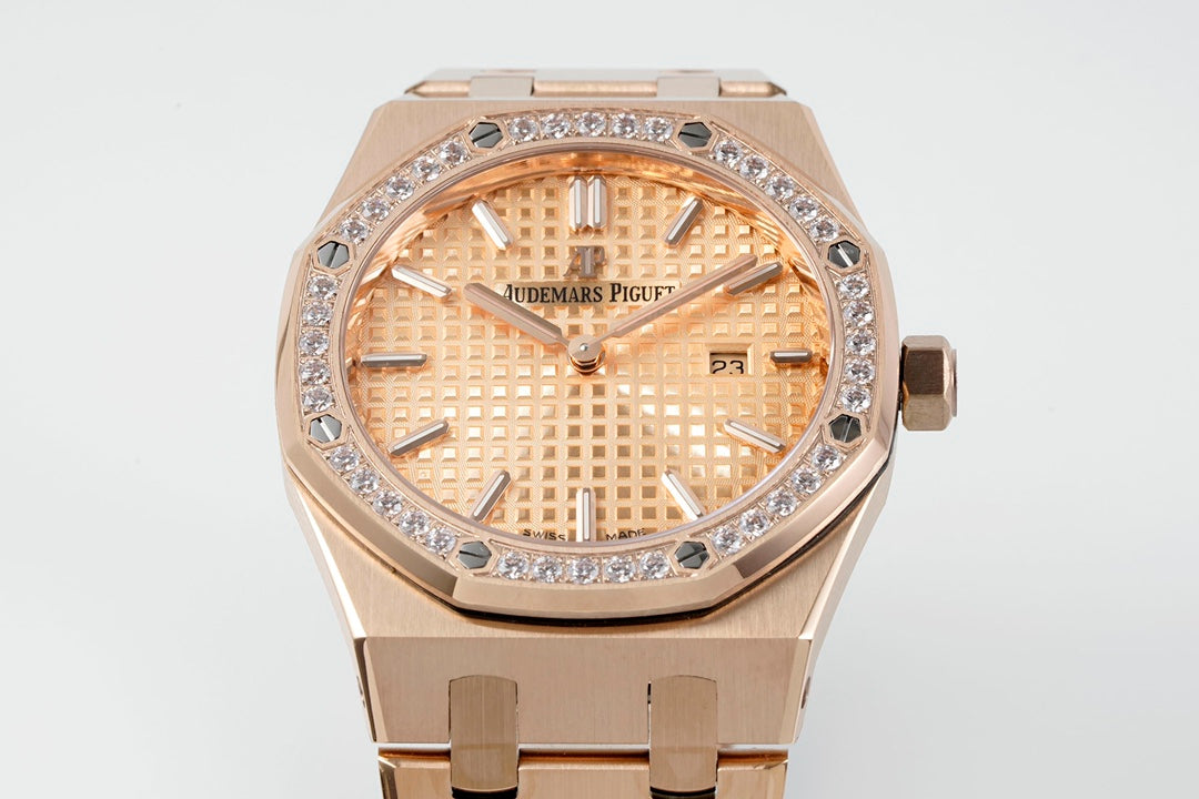 Audemars Piguet Royal Oak Ladies Watch – Rose Gold Elegance