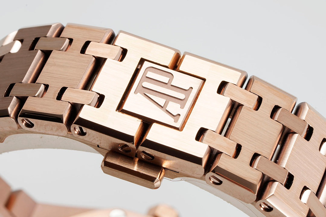 Audemars Piguet Royal Oak Ladies Watch – Rose Gold Elegance