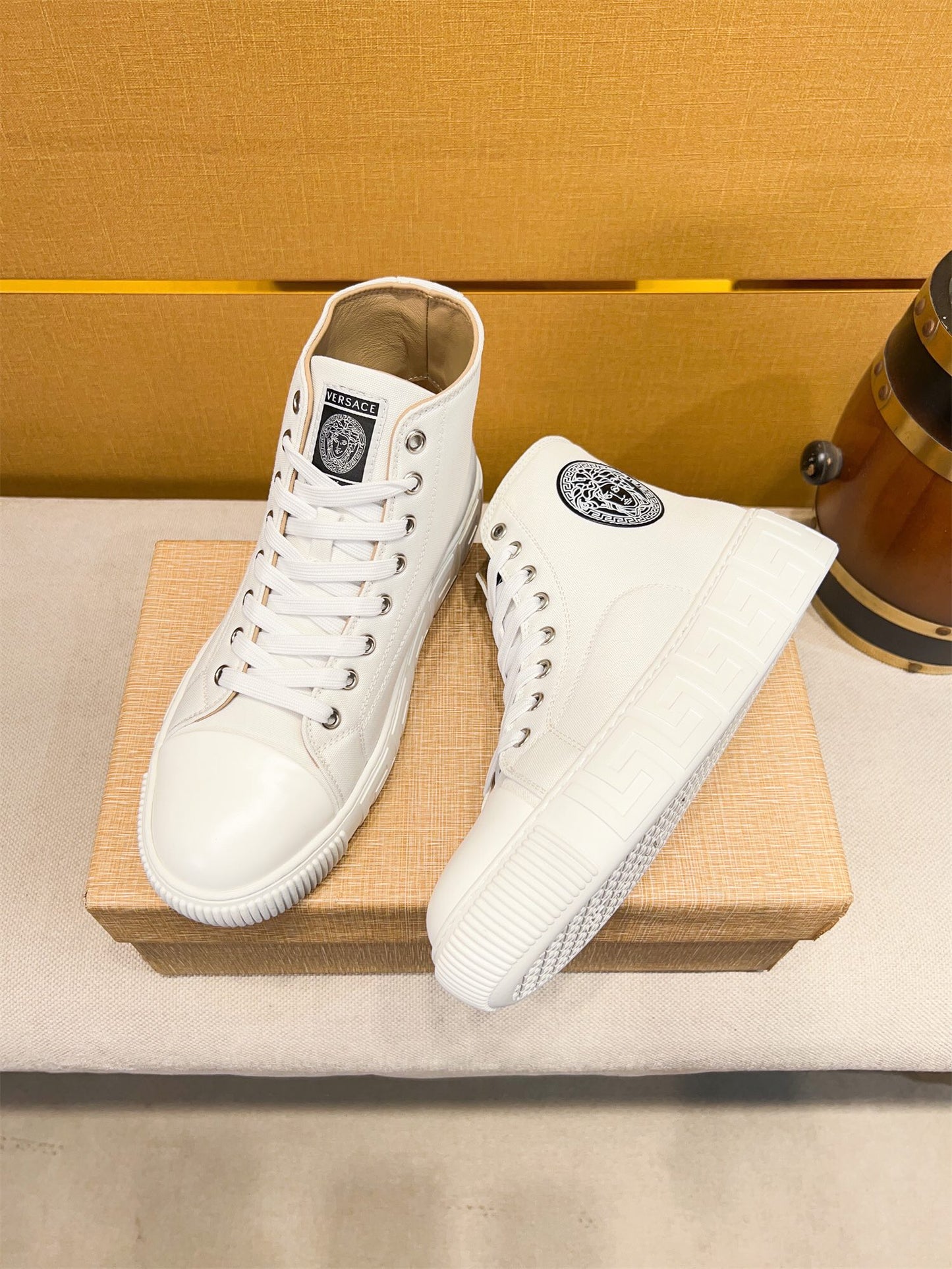 Versace High-Top Sneakers – Classic Launch for Stylish Men