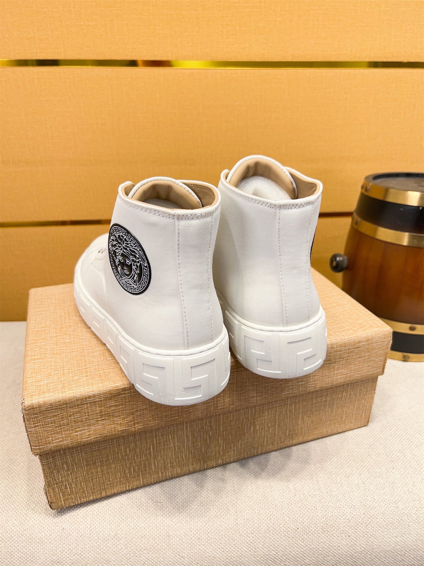 Versace High-Top Sneakers – Classic Launch for Stylish Men