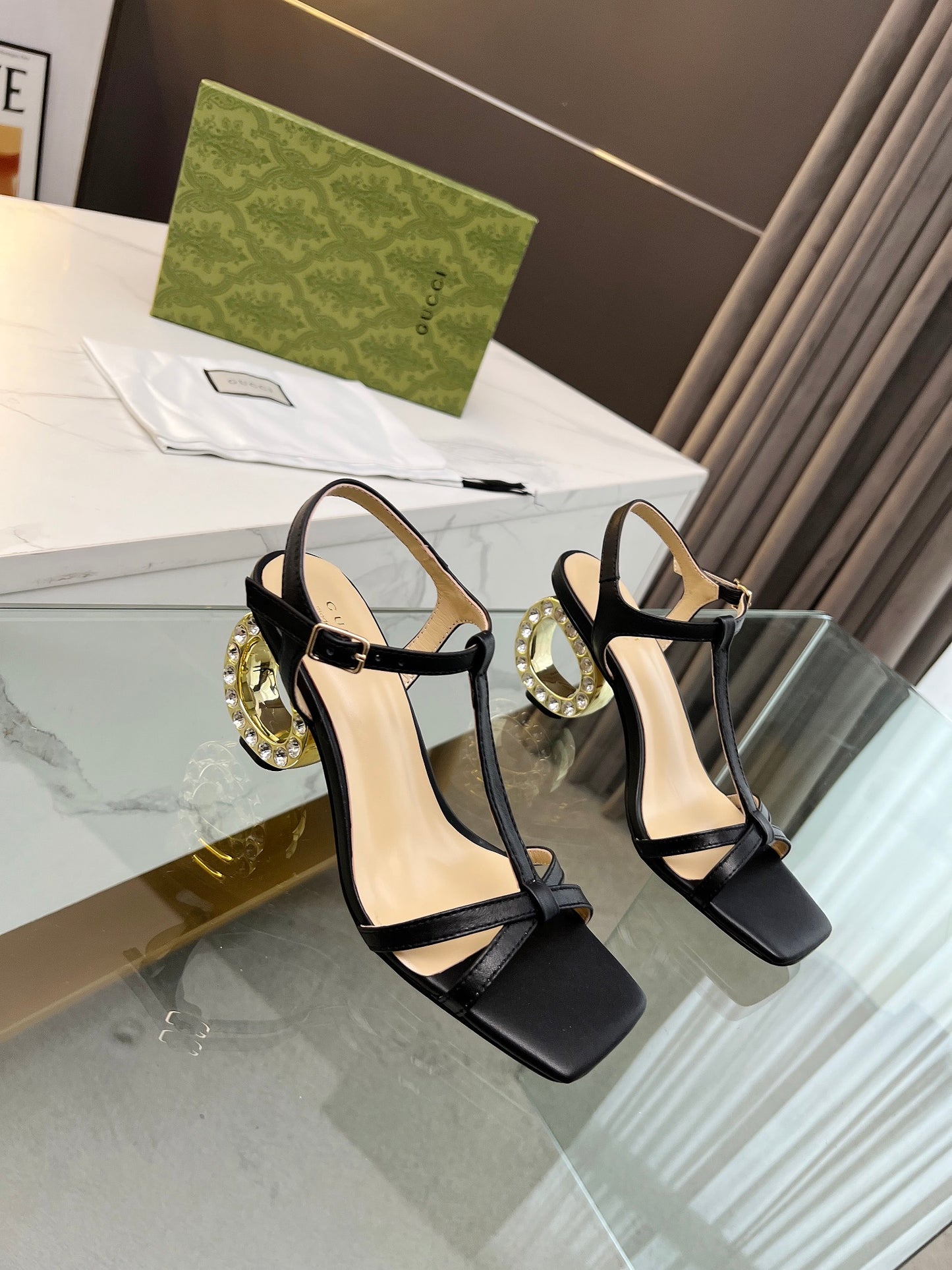 2024 Gucci-Inspired Cowhide Thick Heel with Rhinestone Detail – 6.5cm
