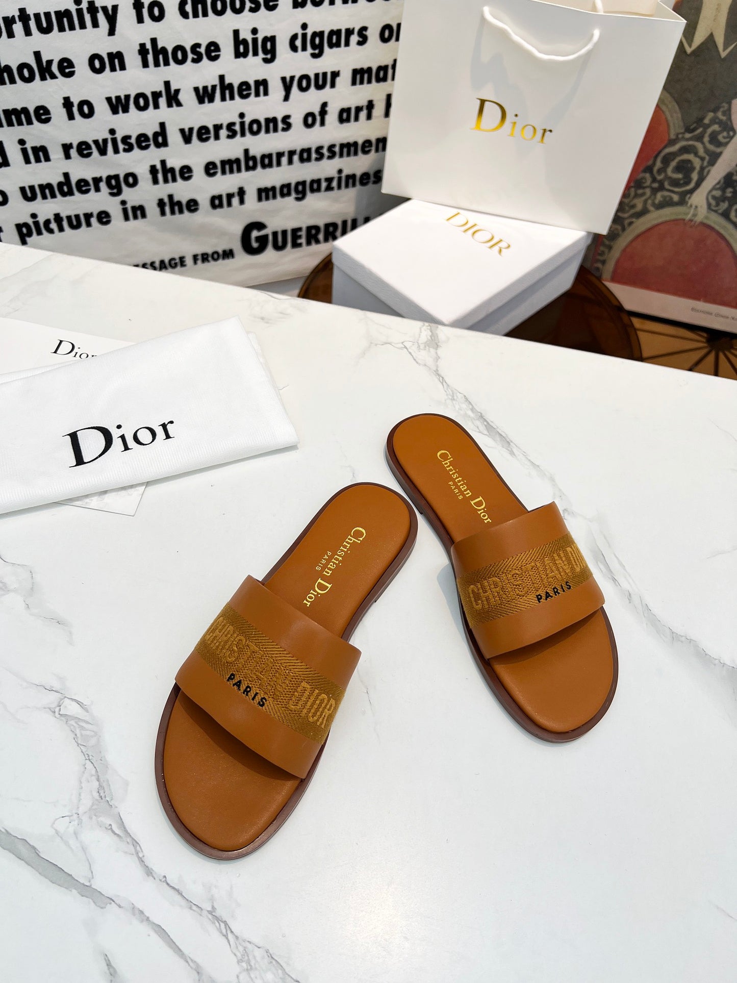 DIOR 2024 Spring/Summer Embroidered Logo Slides – Must-Have