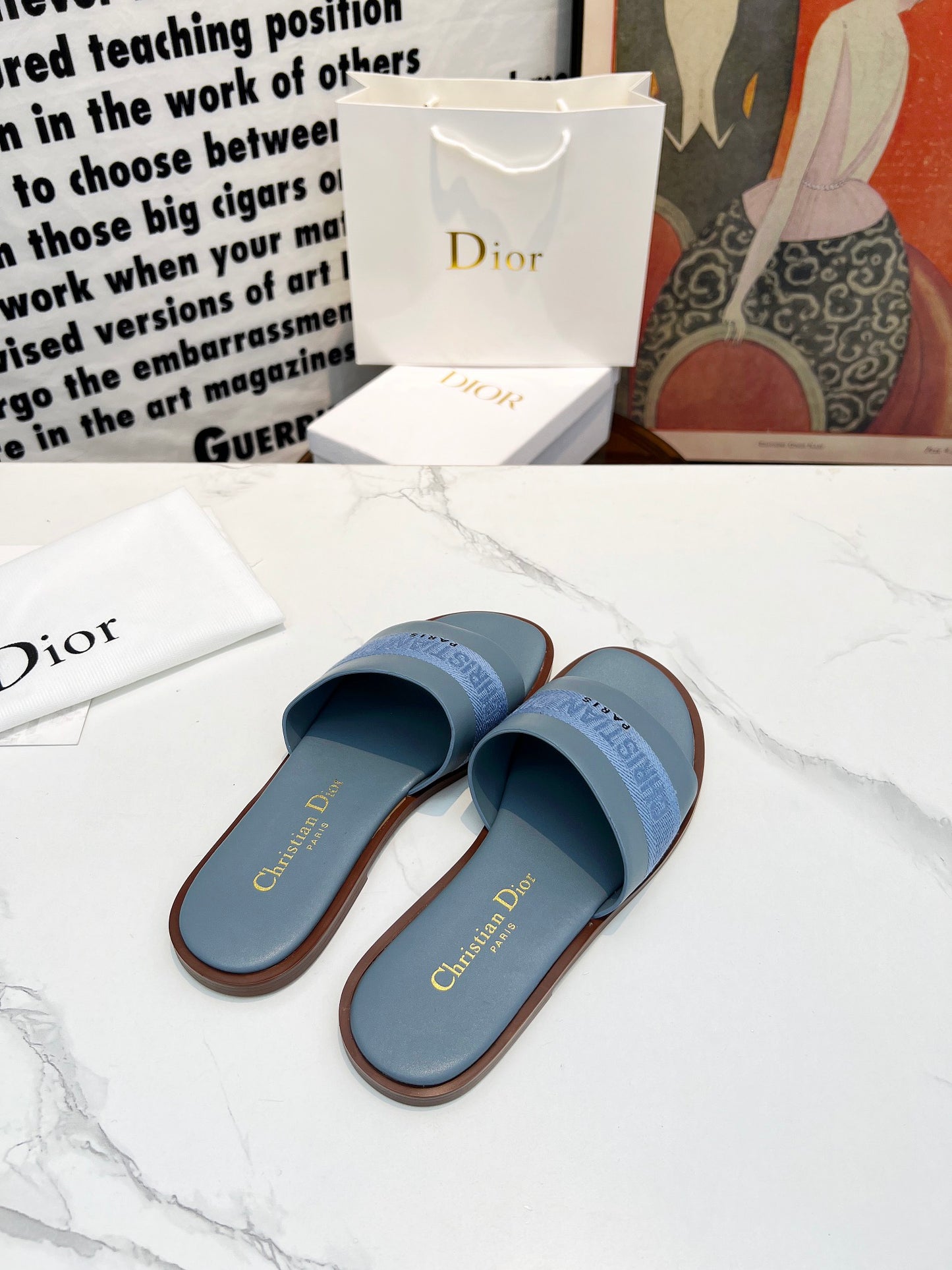 DIOR 2024 Spring/Summer Embroidered Logo Slides – Must-Have