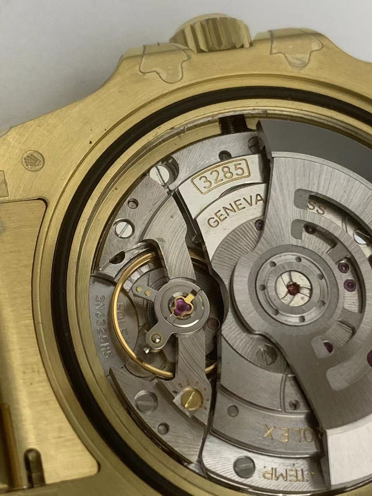 GMT Watch  904L Stainless Steel Precision