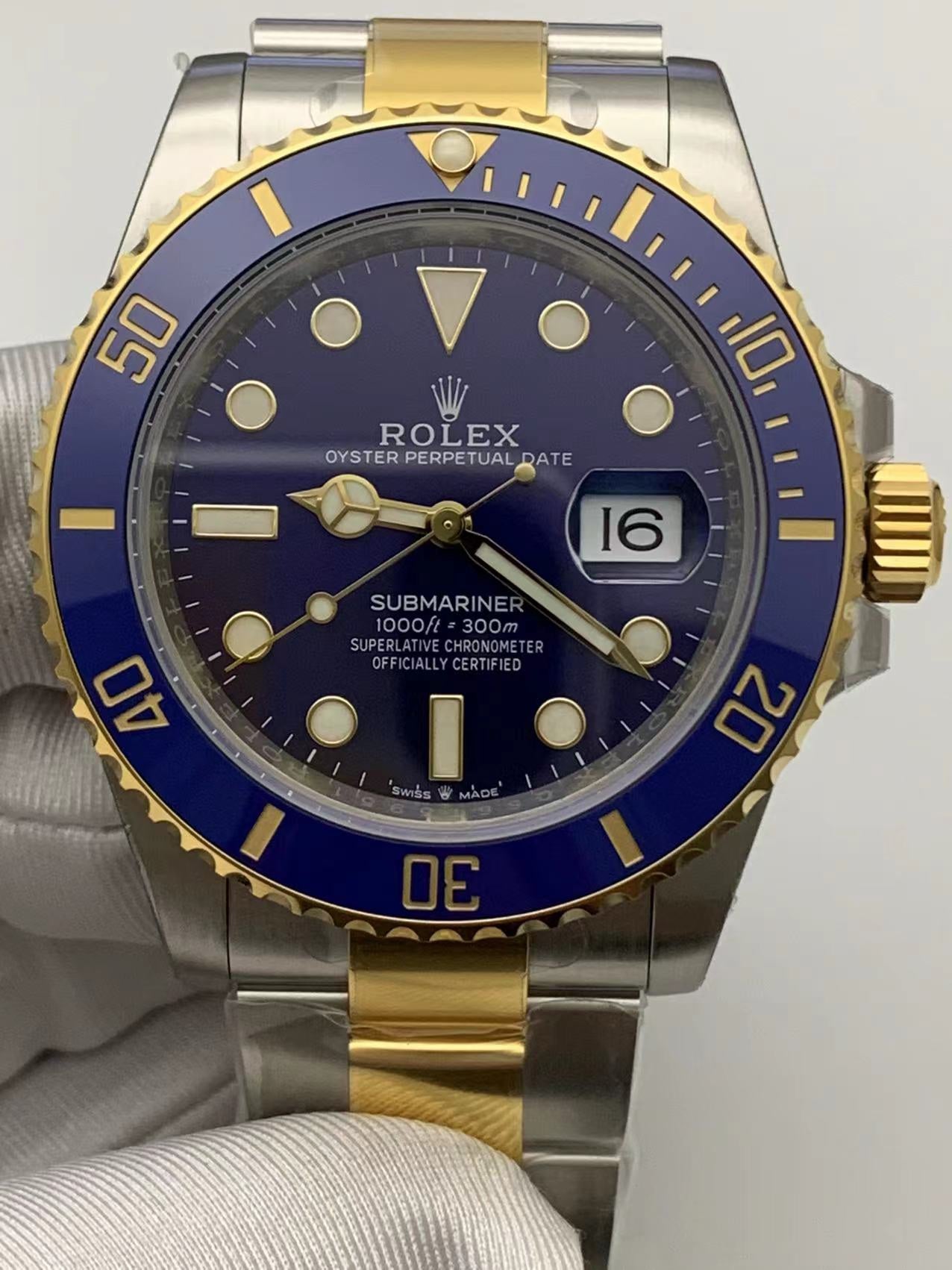 Submariner 41mm – Two-Tone Blue Dial