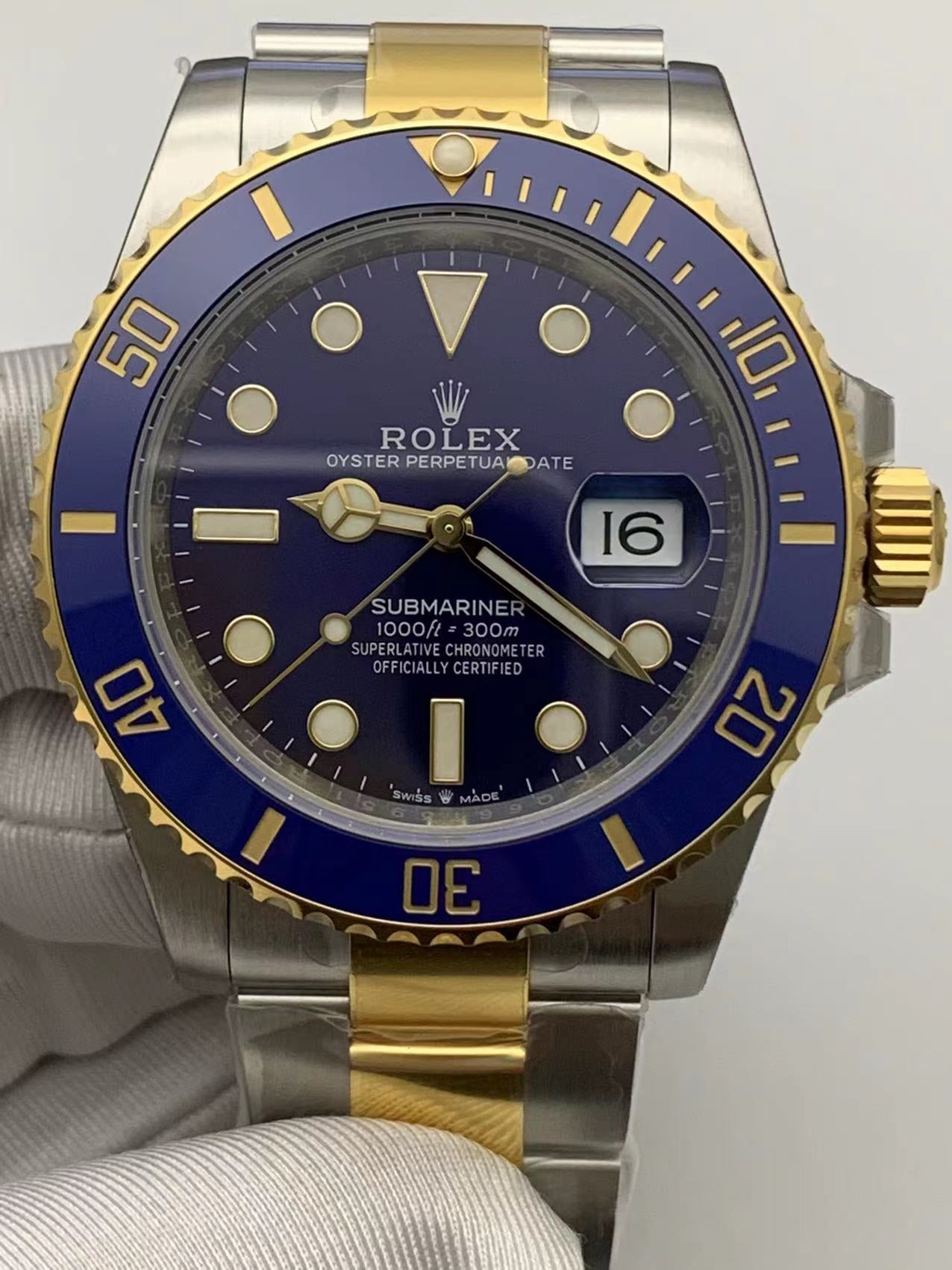 Submariner 41mm – Two-Tone Blue Dial