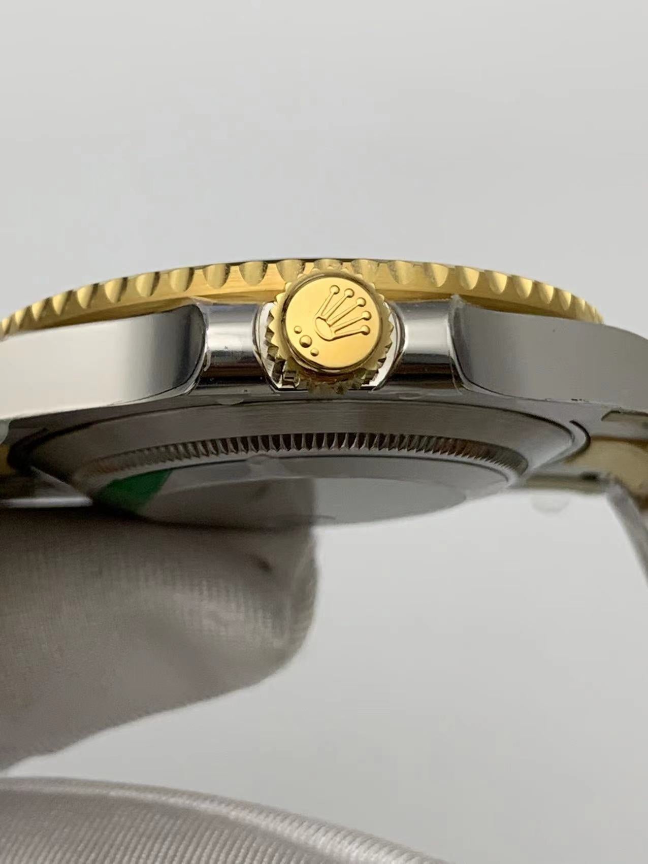 Submariner 41mm – Two-Tone Blue Dial