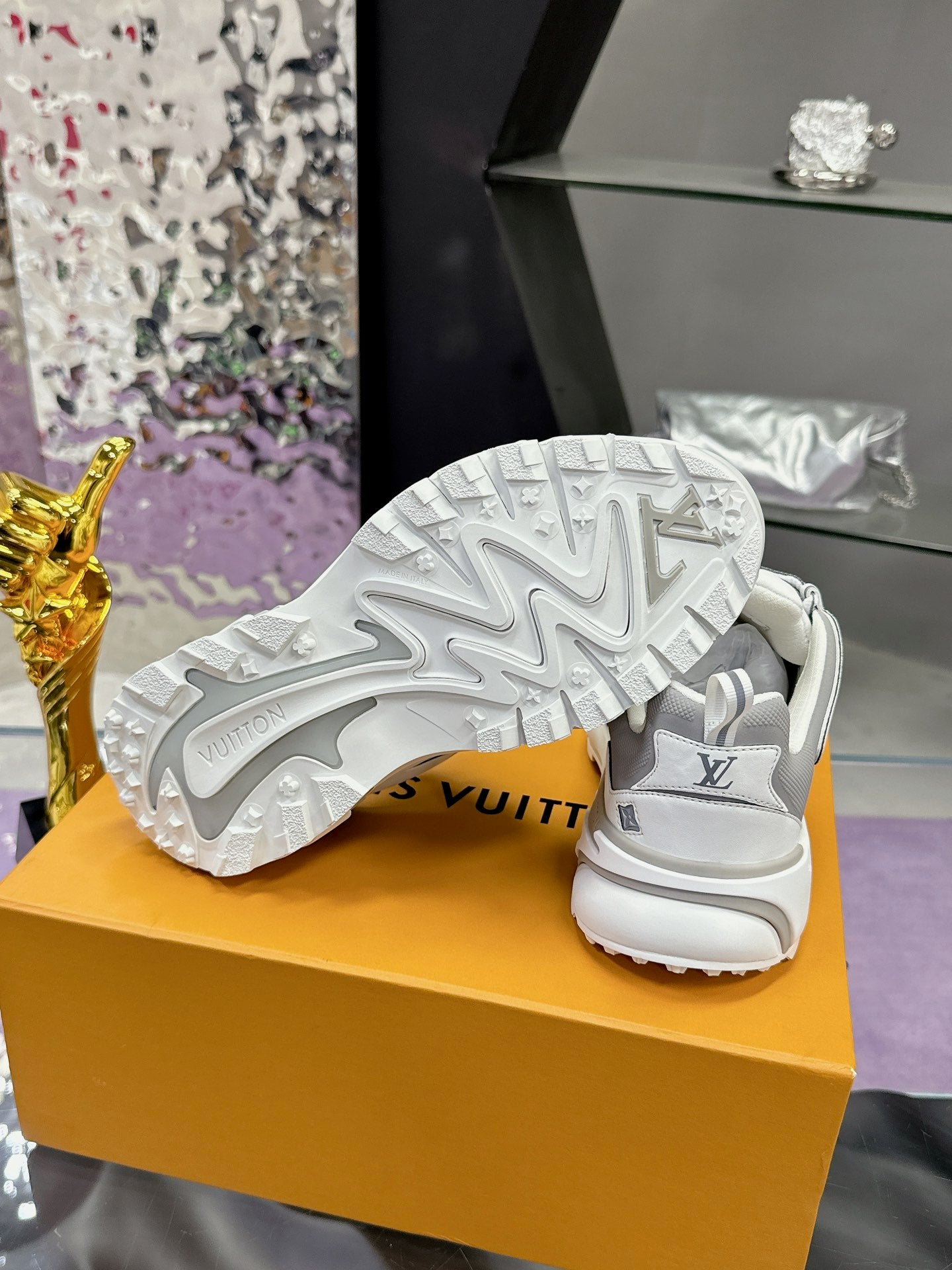 Louis Vuitton L* Runner Tatic Sneakers – 2024 Gradient Edition
