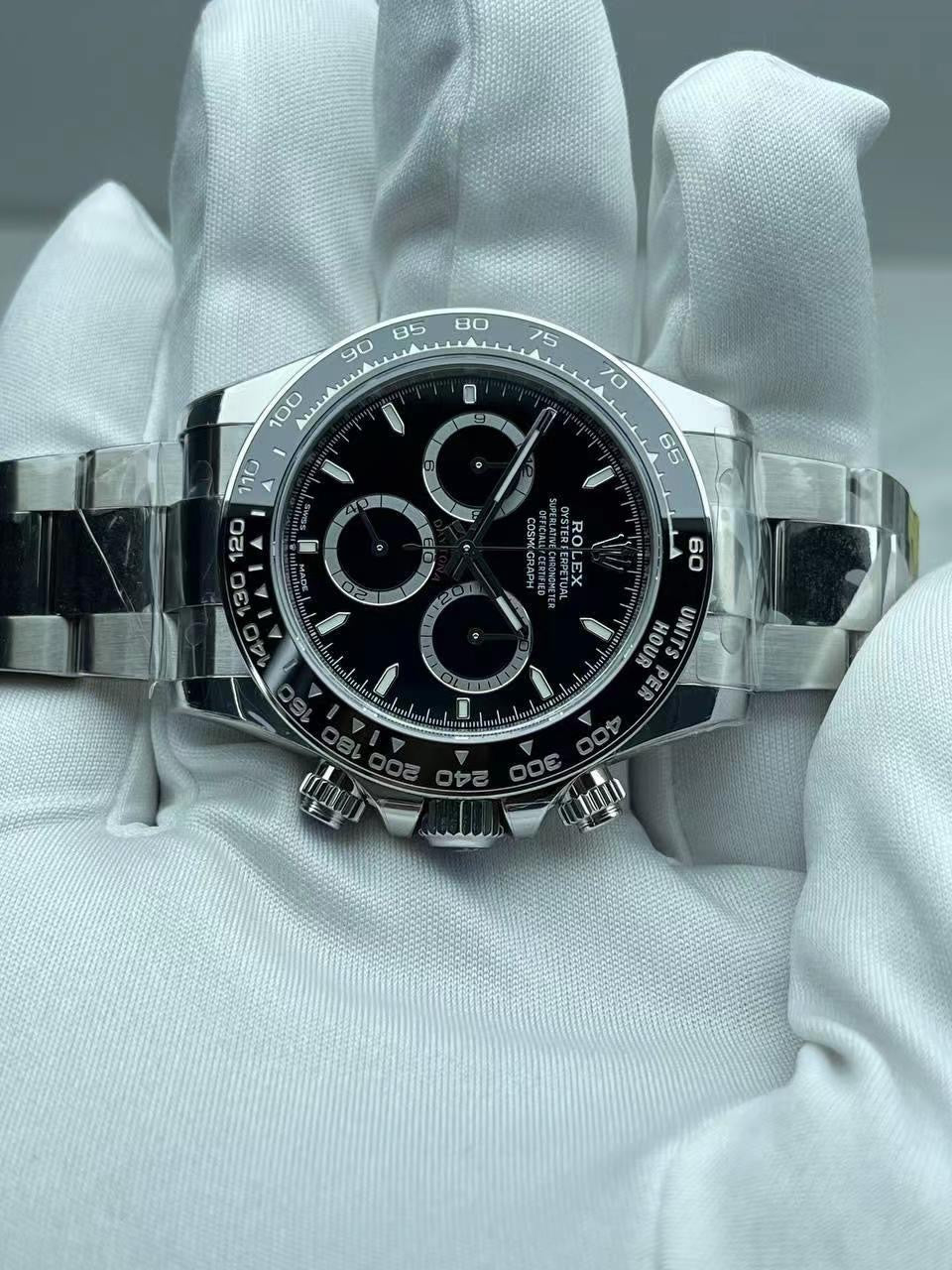 Rolex Cosmograph Daytona  – Black Dial