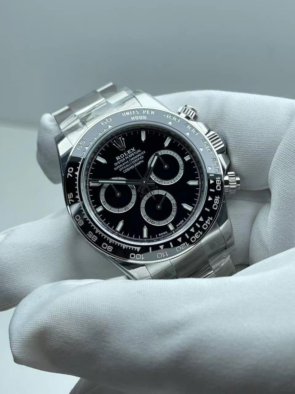 Rolex Cosmograph Daytona  – Black Dial