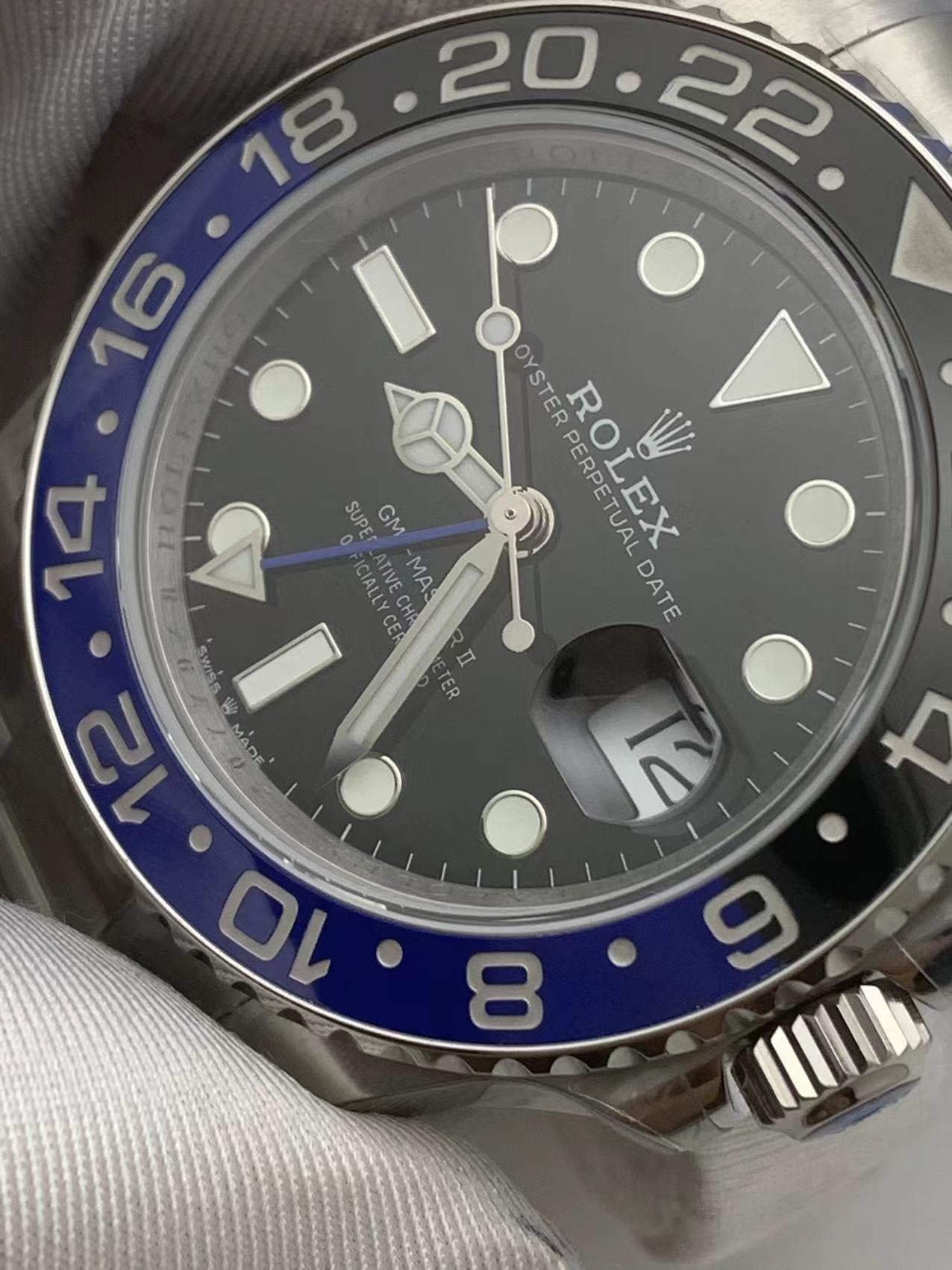 GMT B+ V2 – Precision Dual Timezone Automatic Watch
