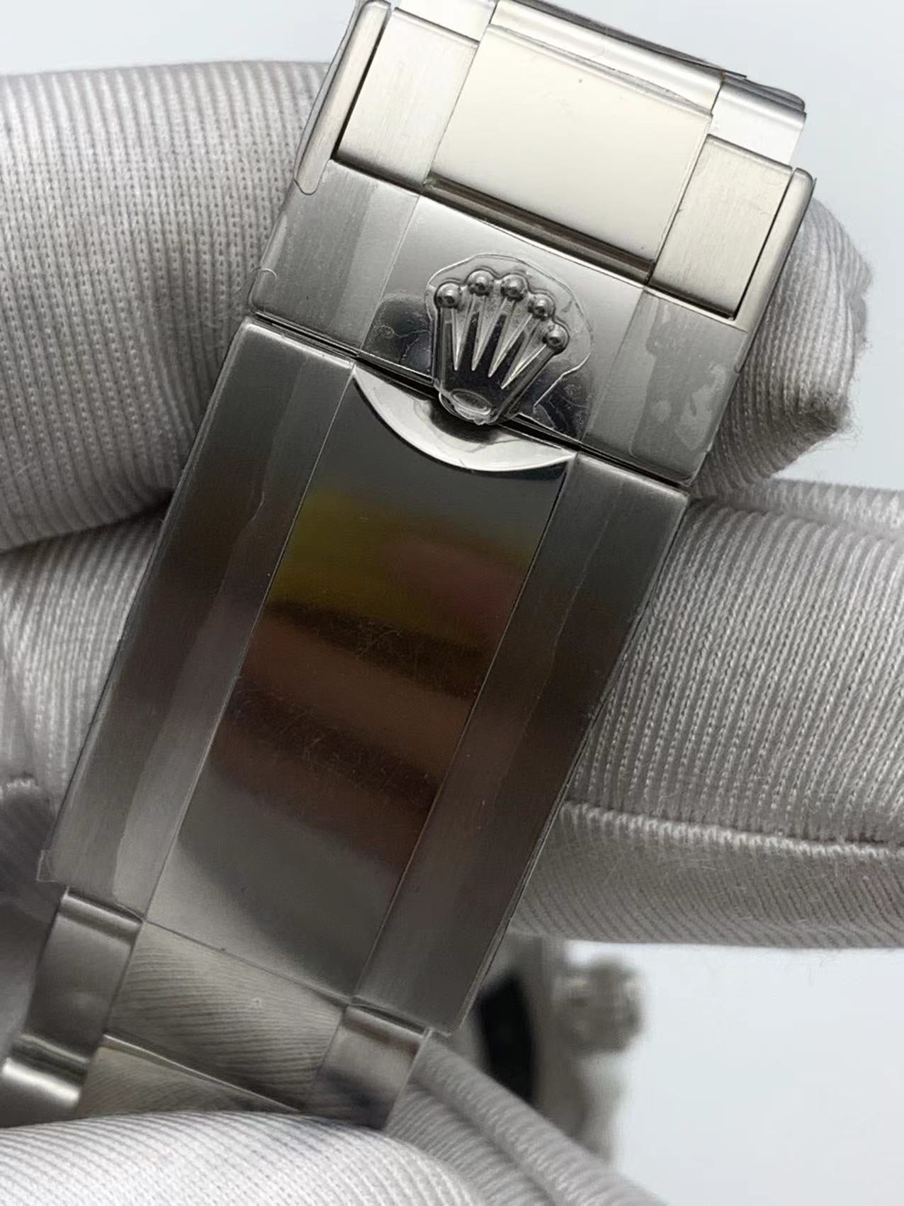 Rolex Daytona – Genuine Luxury, Pure Performance