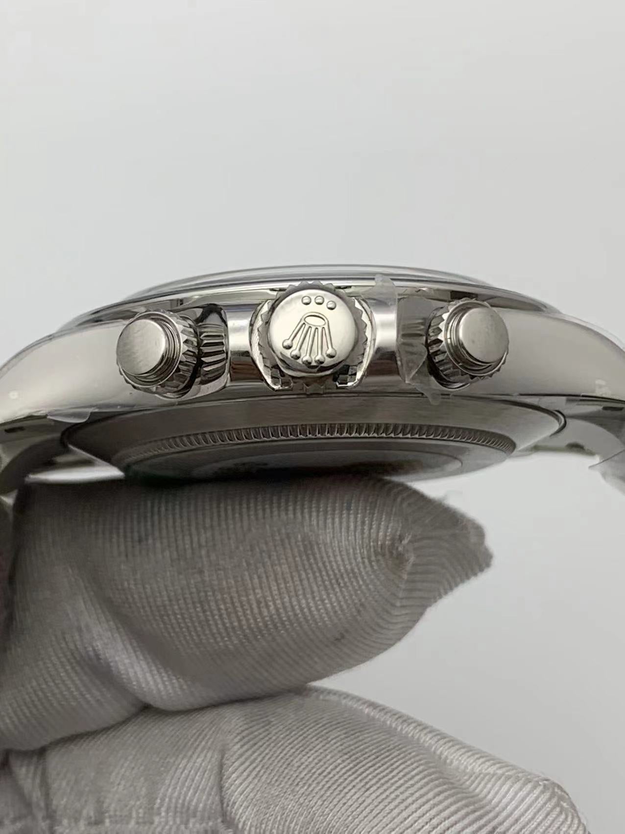 Rolex Cosmograph Daytona  – Timeless Steel Performance