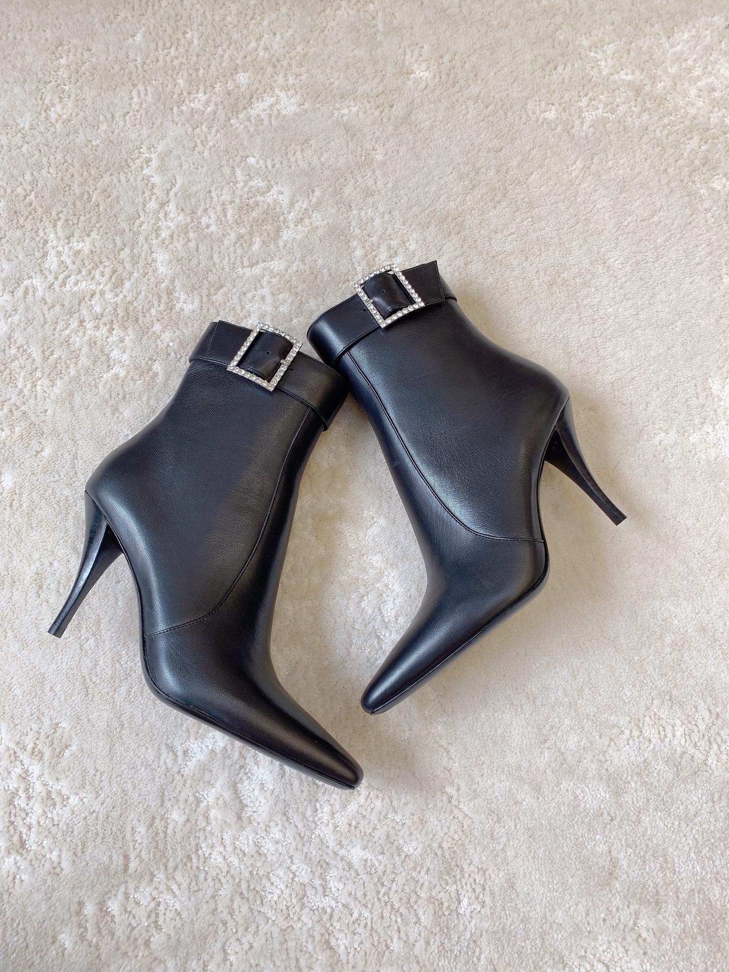 YSL Saint Laurent 24SS Black Ankle Boots – Chic & Edgy