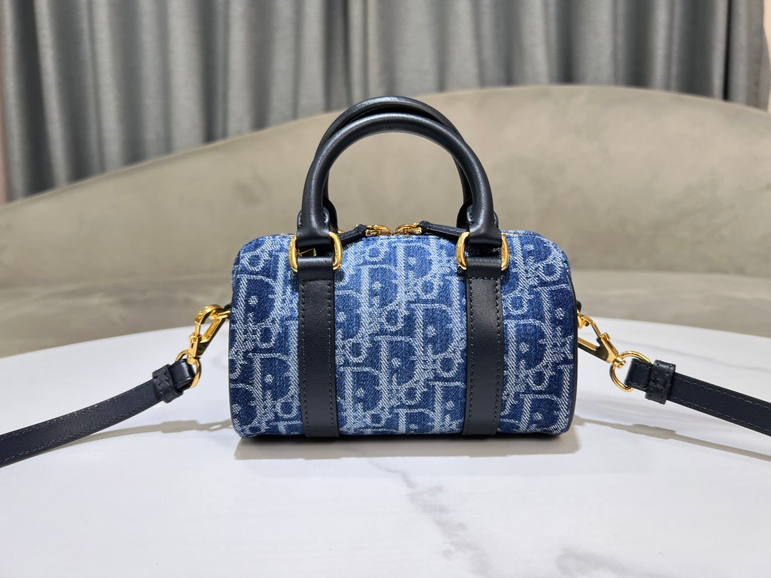 Dior Groove Bag #2348 – Denim Oblique Jacquard in 16cm, 20cm & 25cm