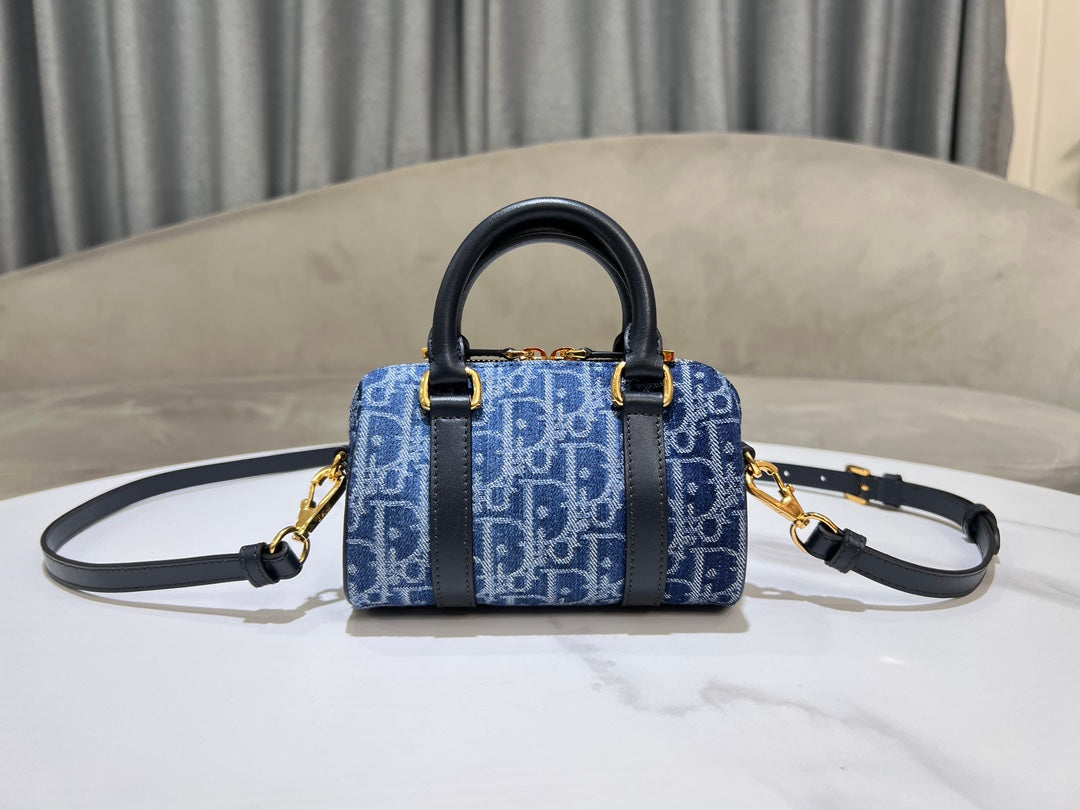 Dior Groove Bag #2348 – Denim Oblique Jacquard in 16cm, 20cm & 25cm
