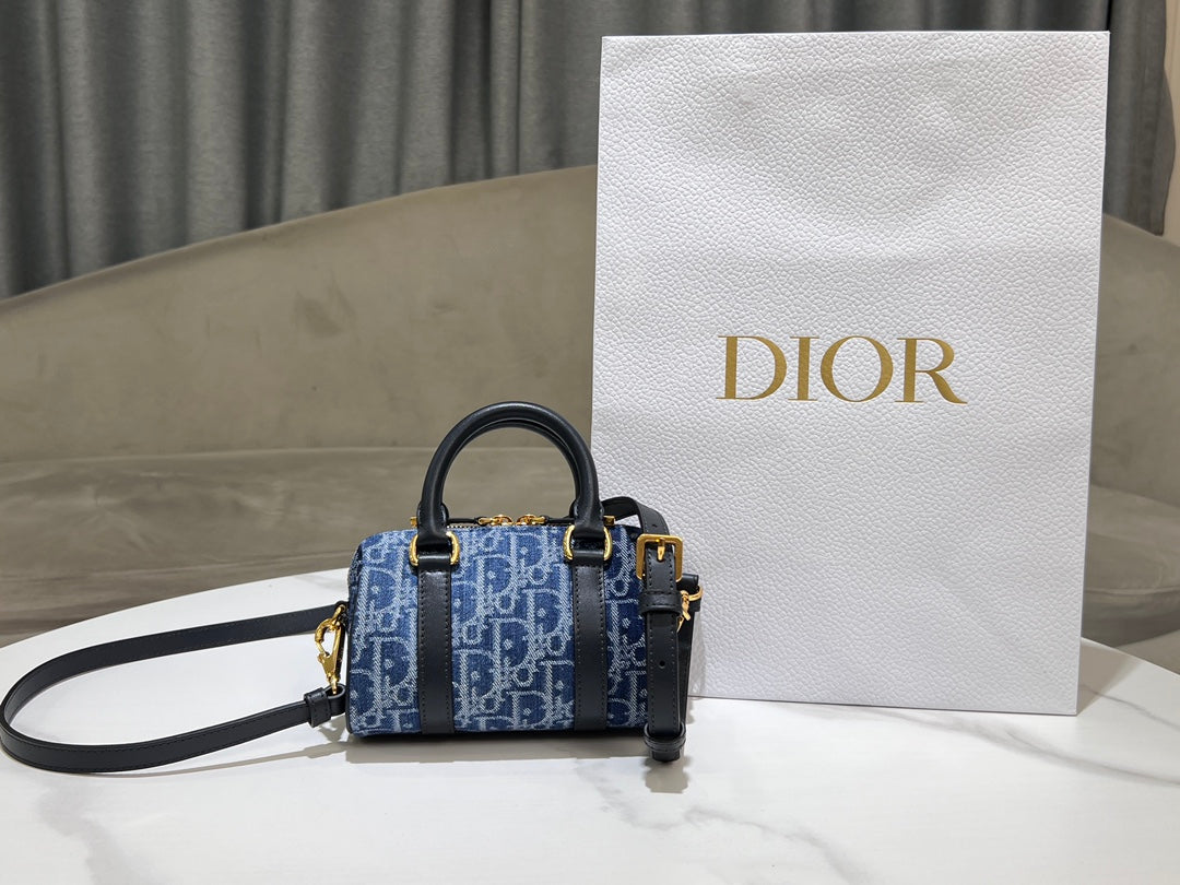 Dior Groove Bag #2348 – Denim Oblique Jacquard in 16cm, 20cm & 25cm