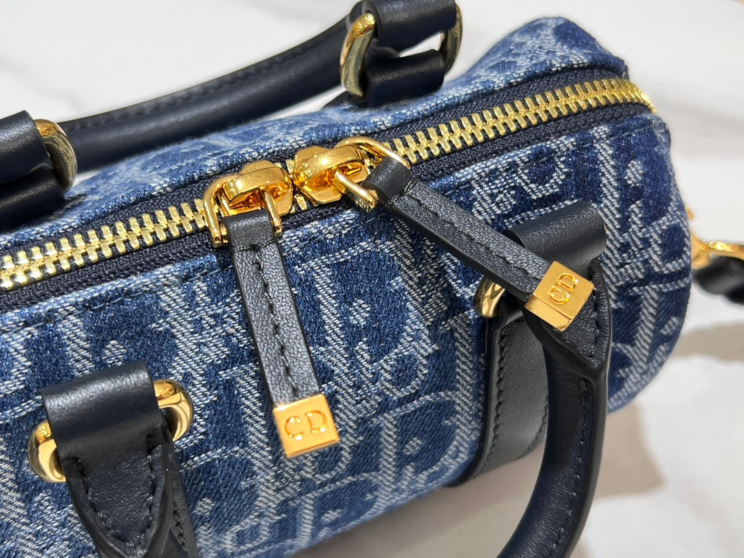 Dior Groove Bag #2348 – Denim Oblique Jacquard in 16cm, 20cm & 25cm