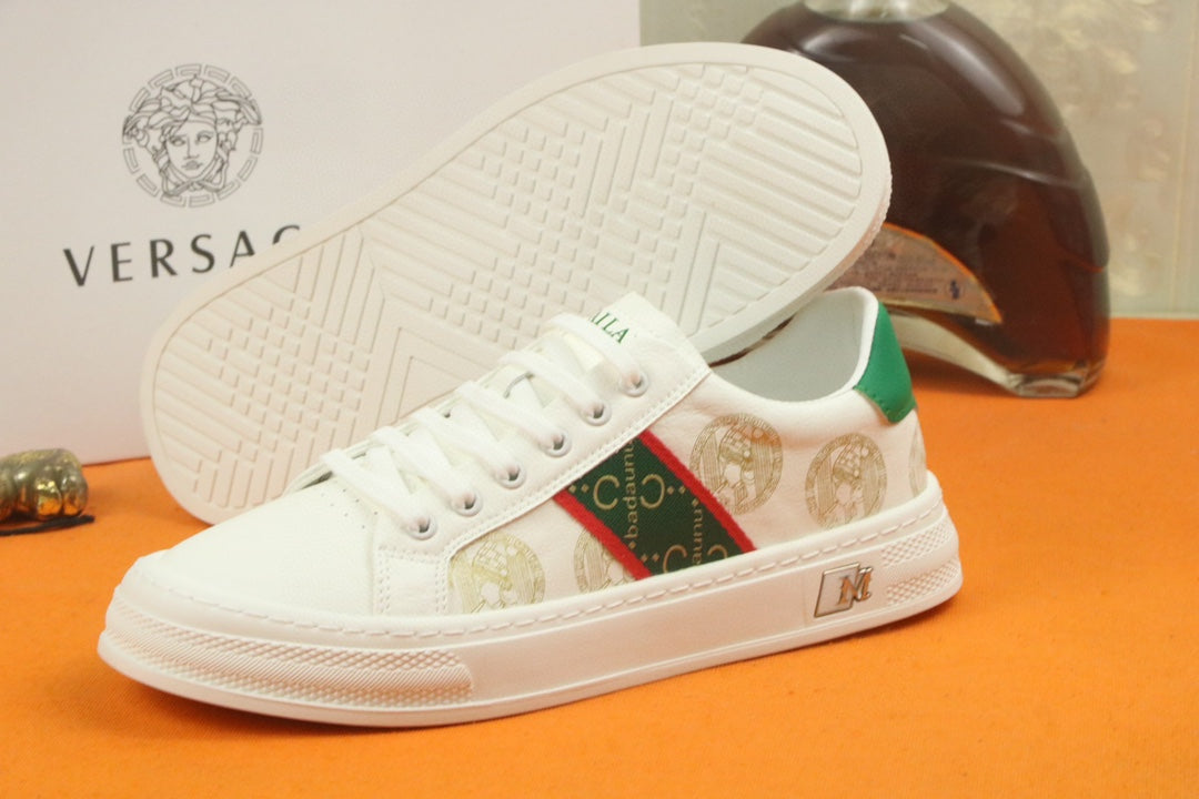 Versace Latest Men’s Casual Sneakers – Year-Round Trend Essential