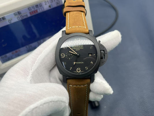 PAM441 V3 Upgrade – 44mm Classic Ceramic Watch