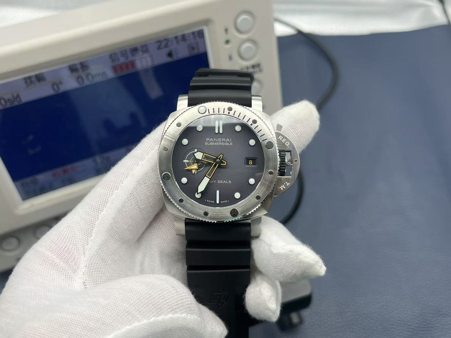 PAM1323 V3 Upgrade – 44mm Ceramic Dive Watch