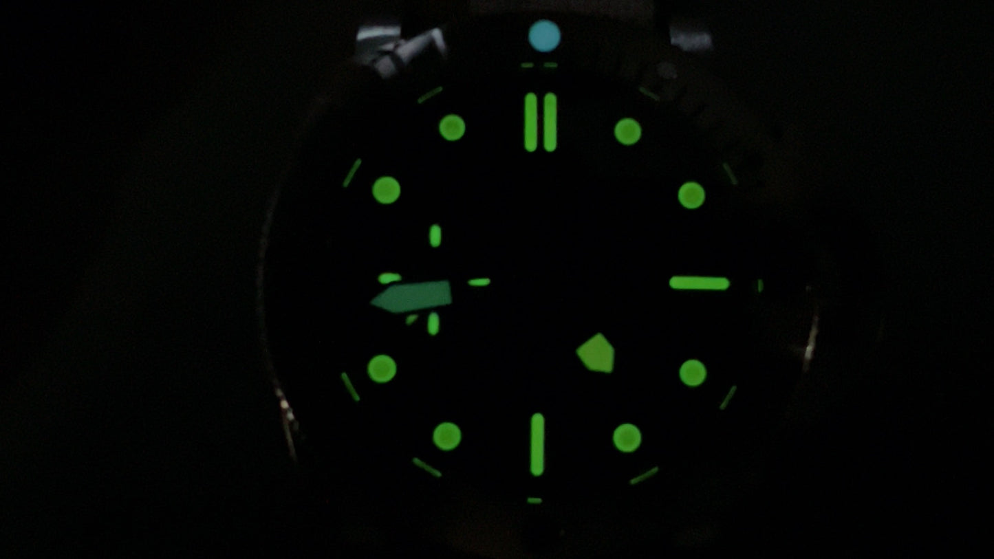 Panerai Submersible Quaranta Quattro Navy SEALs PAM1518 – 44mm